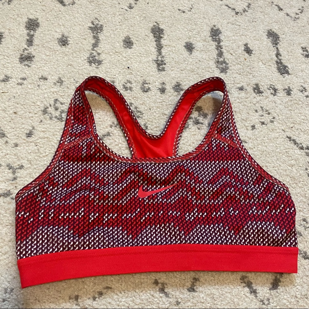 Nike Sports Bra Red Small